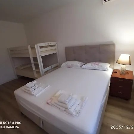 아파트 Urban Four Apartment, Private Parking
