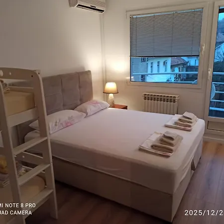 Urban Four Apartment, Private Parking Sarajevo